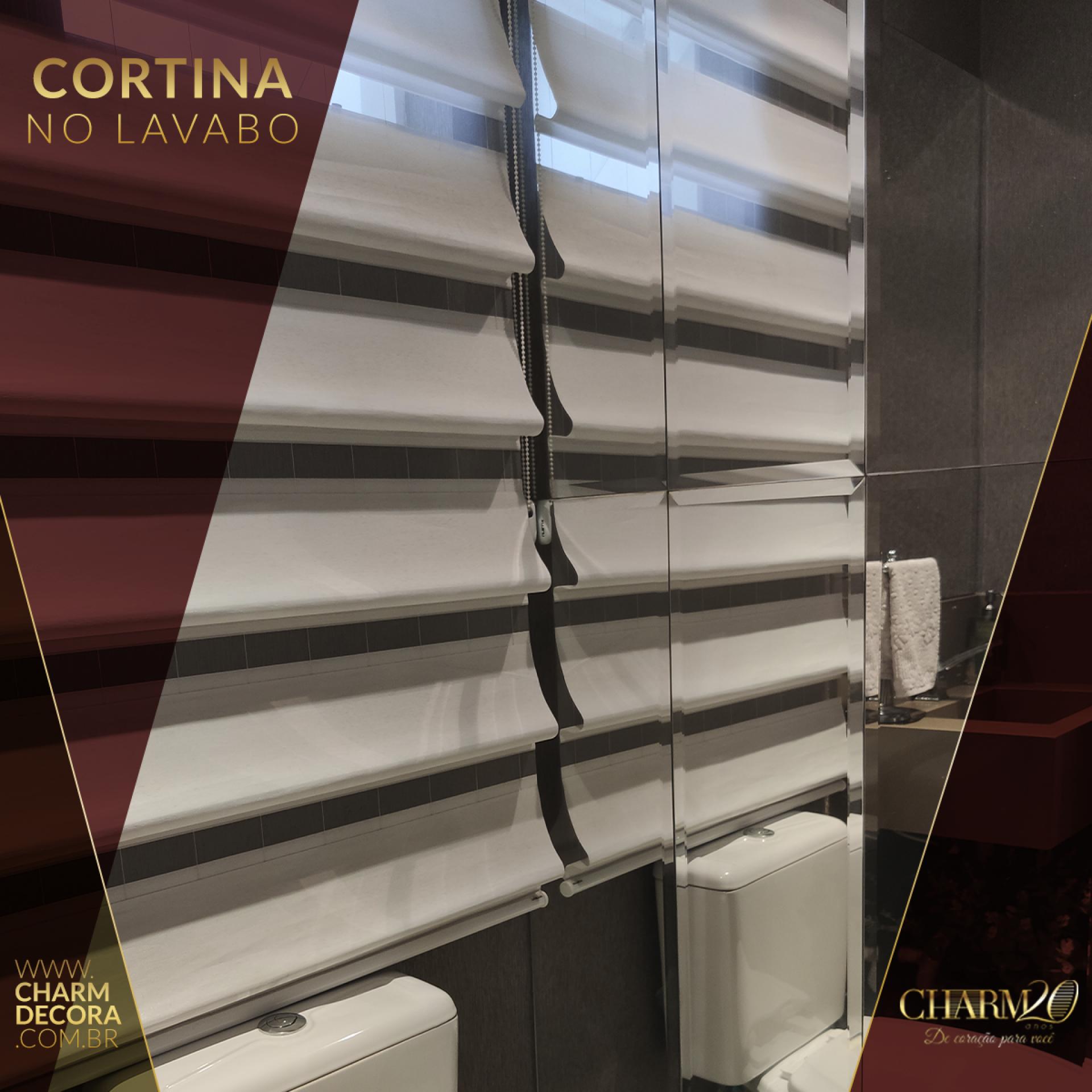 Cortina no lavabo
