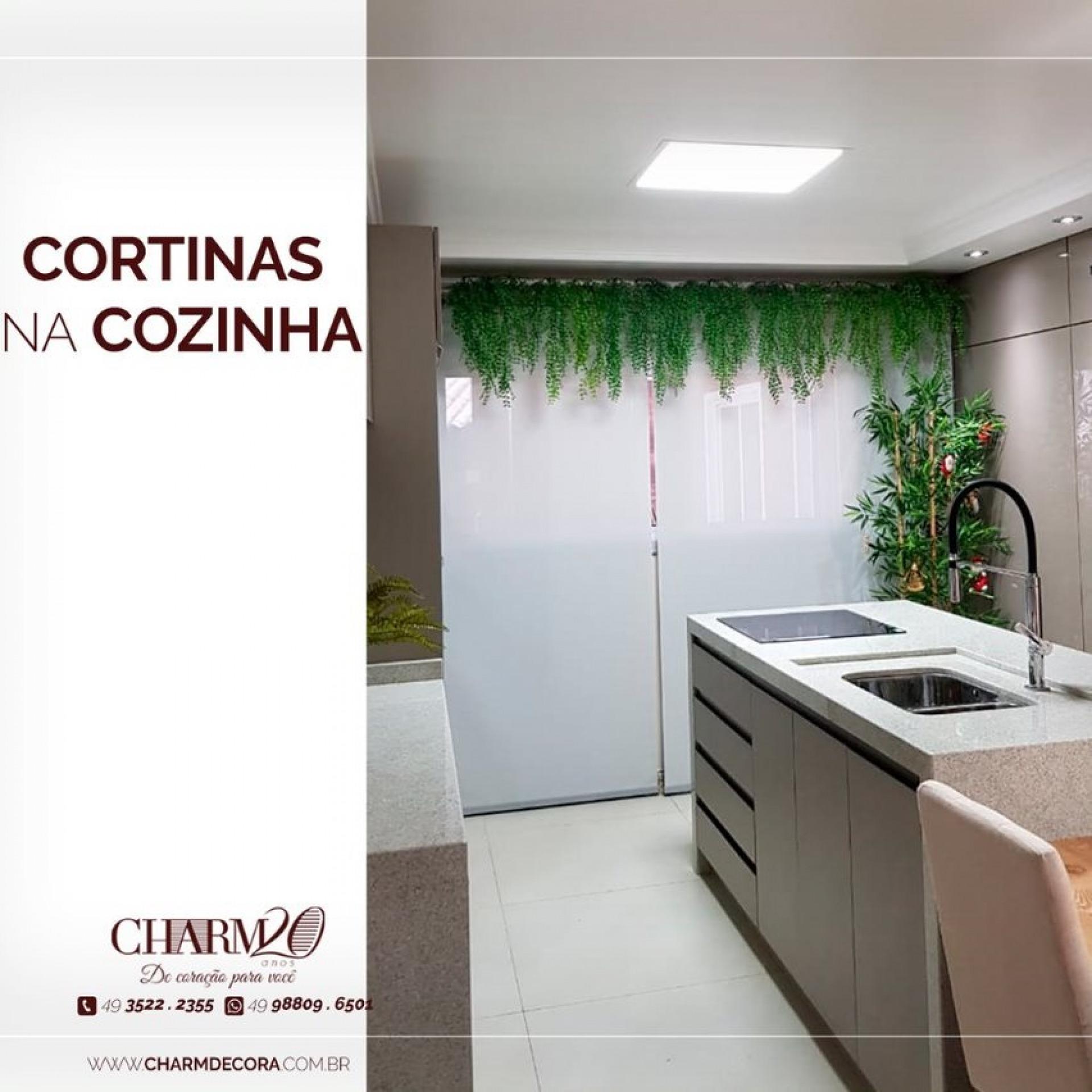 Cortina na cozinha